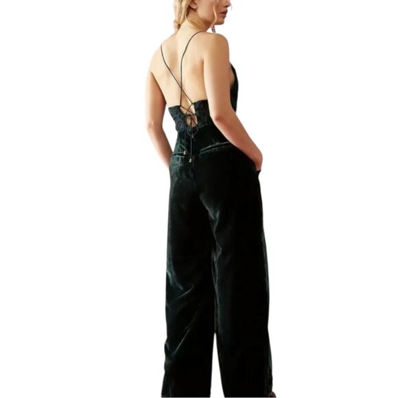 Free People Velvet Jumpsuit Wide Leg Emerald Green Size Medium Deep V Neck - Picture 3 of 10